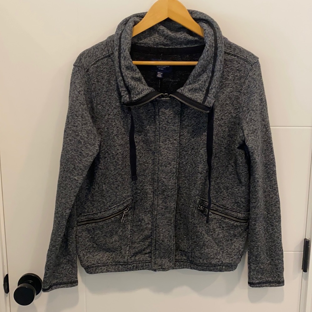 American Eagle Zip up sweater size small